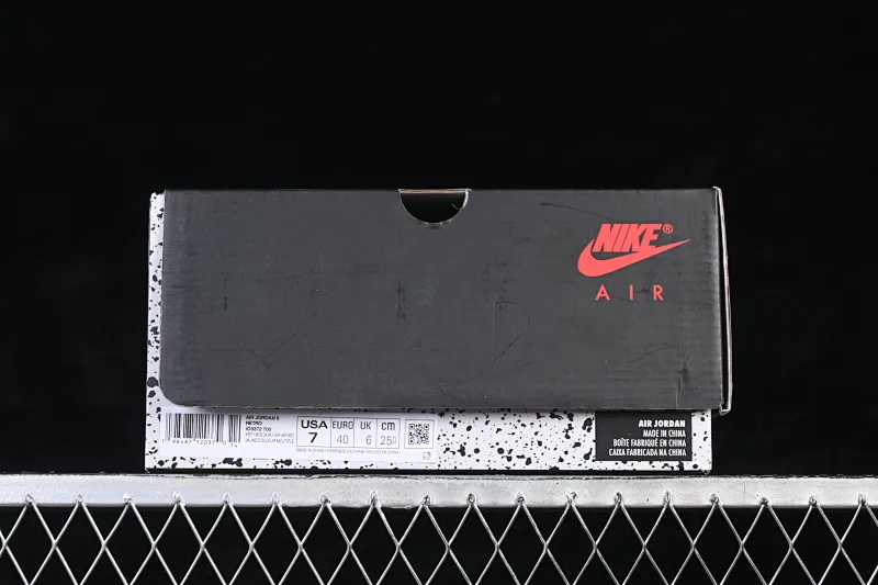 All categories Air Jordan Jordan series basketball shoes Air Jordan 5 TG version Air Jordan 5 Retro "Tokyo" AJ5 Joe 5 Tokyo limited first-layer basketball shoes IO3372-700